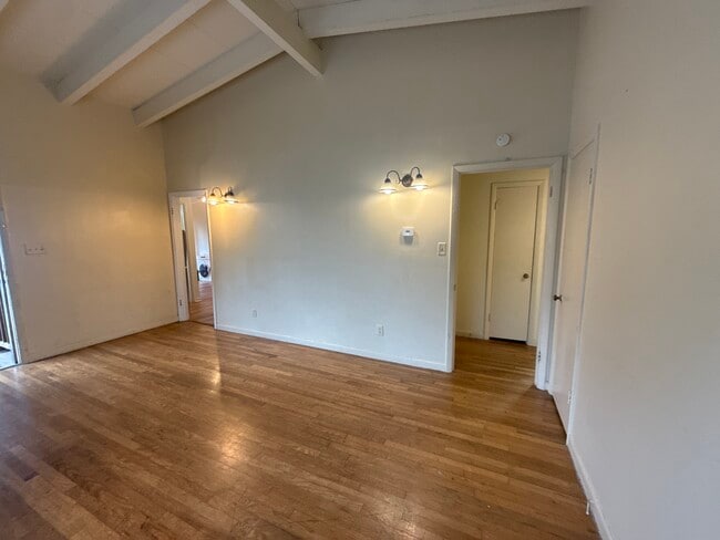 Photo - 1009 Hampton St NW