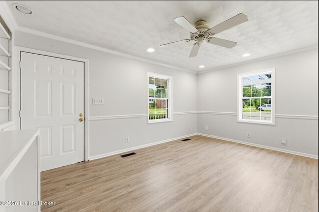 Photo - 1612 Pershing Ave