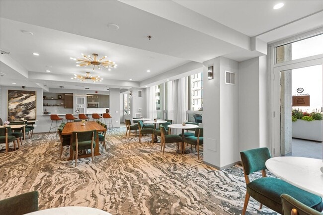 Photo - 701 S Wells St Condo Unit 803