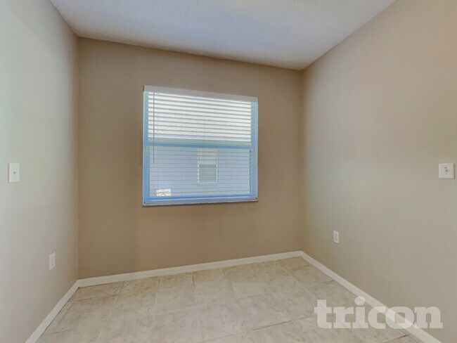 Photo - 1782 Grey Fox Dr