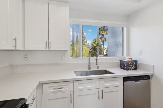 Photo - Terre at Creek