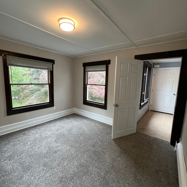 Bedroom 2 - 40-2 Oak St Unit 2