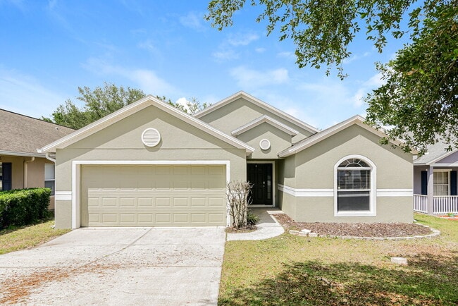 Building Photo - 2055 Newtown Rd