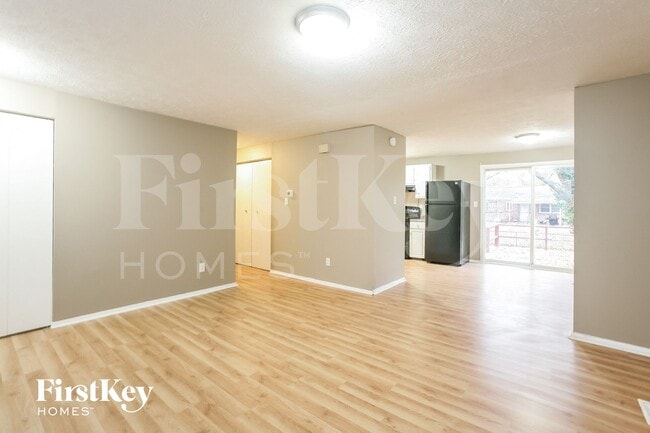 Photo - 3448 Alpine Pl