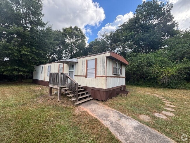 Building Photo - 2 Bedroom, 1 Bathroom - Mobile Home in Nor...
