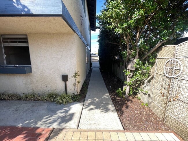 Photo - 540 S 5th St Unidad 544