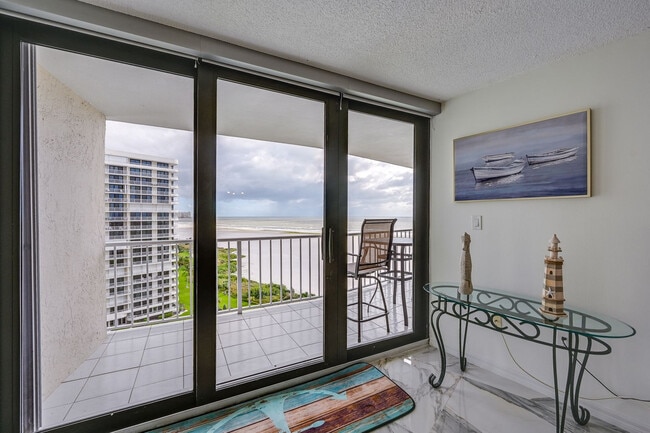 Photo - 320 Seaview Ct Unidad SI FL12-ID1546091P