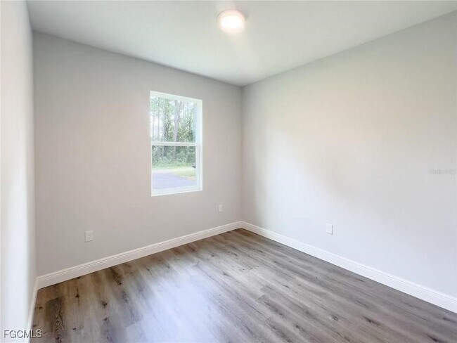Photo - 14465 Chamberlain Blvd