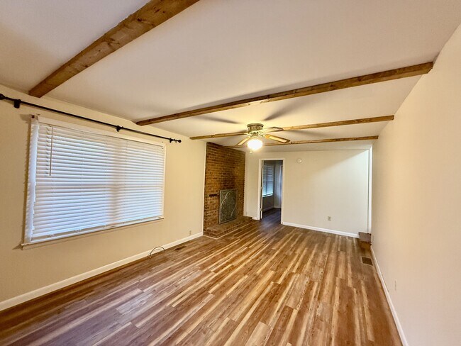 Photo - 117 Holly Ave