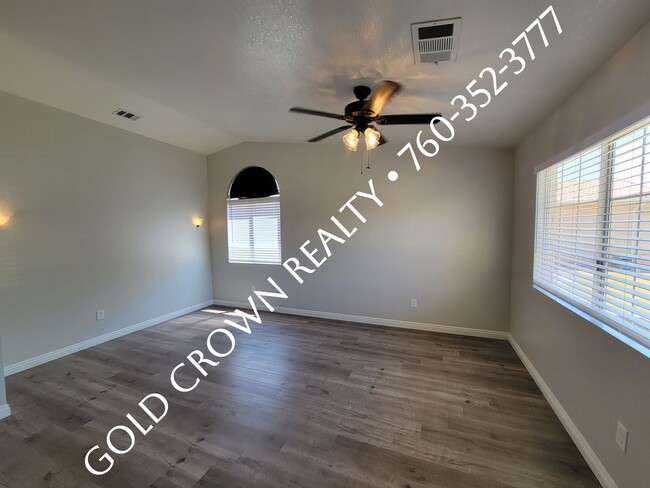 Photo - Home for Rent at Sandalwood Glen