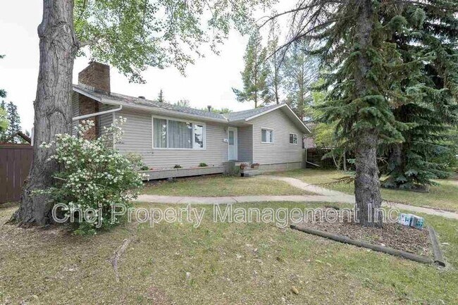 Photo - 14723-14787 87 Ave NW Unit B