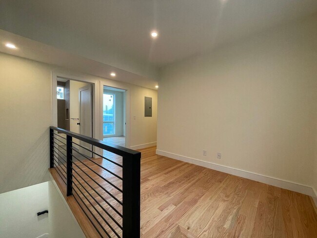 Photo - HOT BROOKLINE LISTING!!!!!