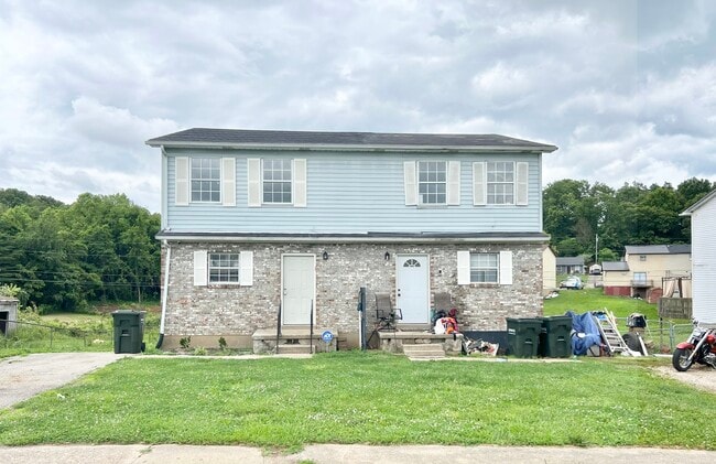 Photo - 1420 Kingswood Way Townhome