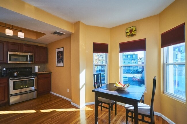 Photo - 11 Boston St Unit 2