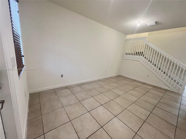 Photo - 15001 SW 119th Ln