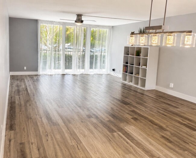 Photo - 1301 River Reach Dr Unit 111