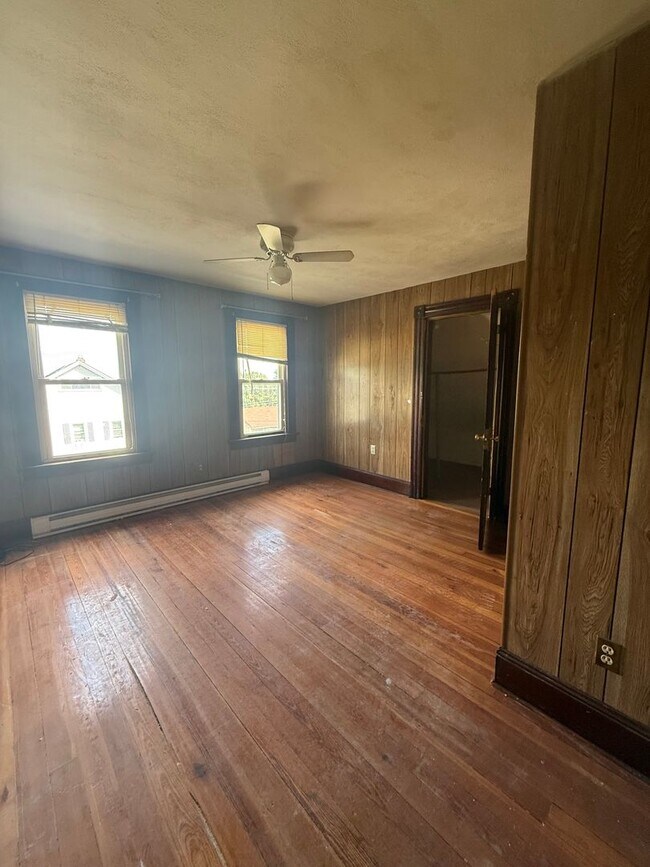 Photo - 87 Austin St Unit 3rd Floor
