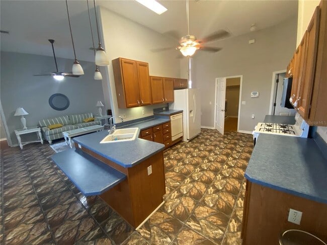 Photo - 5141 Aurora Dr