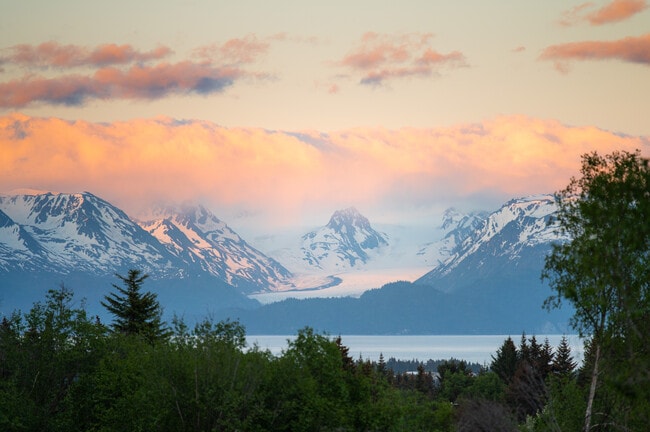 Photo - 833 Linstrang Wy