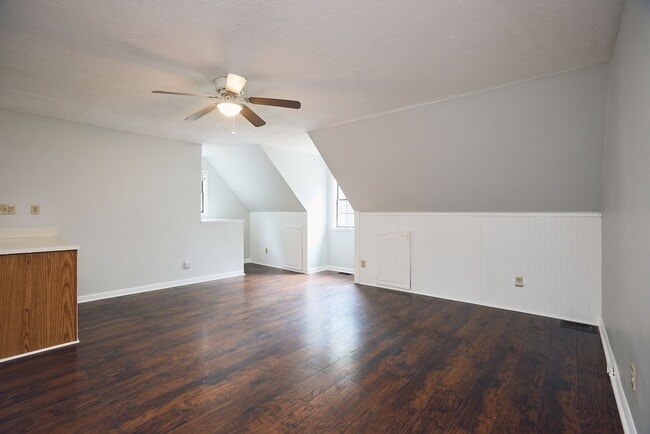 Photo - 2838 Mitchell Pl Unit Garage Appt.- B