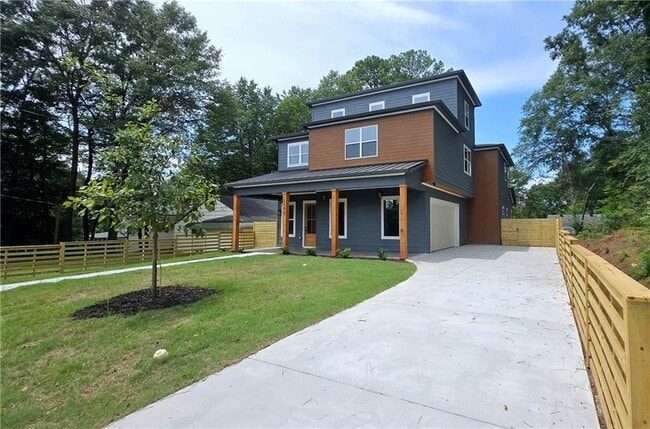 Photo - 1197 Avondale Ave SE