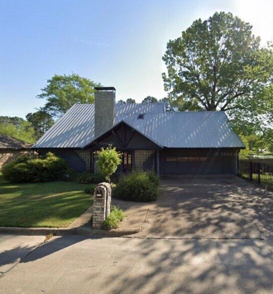 6026 Pleasant Ln
