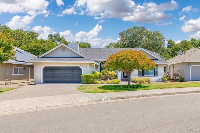 Building Photo - Welcome to your dream home in Oakmont, a v...