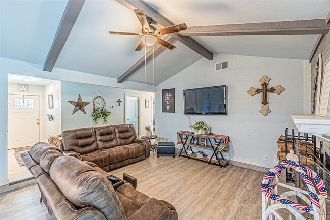 2608 Nelwin Pl