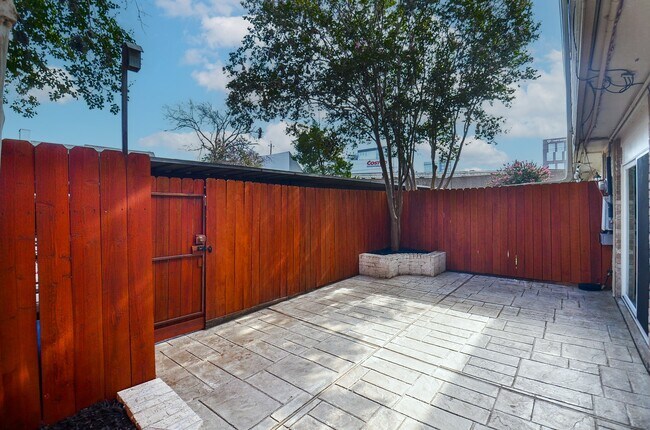 Photo - 13074 Trail Hollow Dr Unit 3074