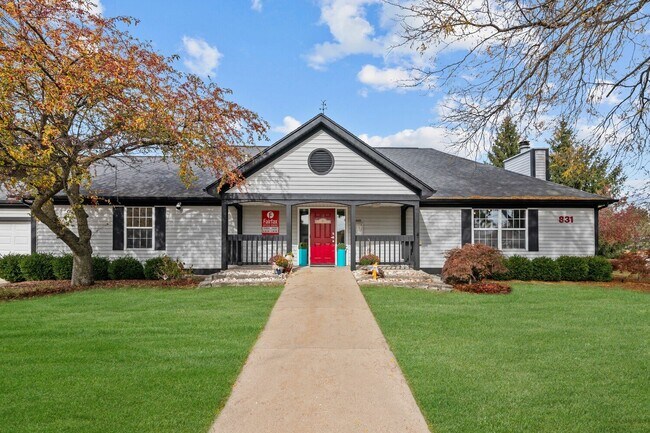 Photo - Fairfax Apartments - Lansing, MI