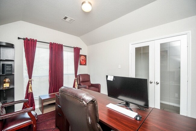 Photo - 12234 Chestnut Clearing Trail