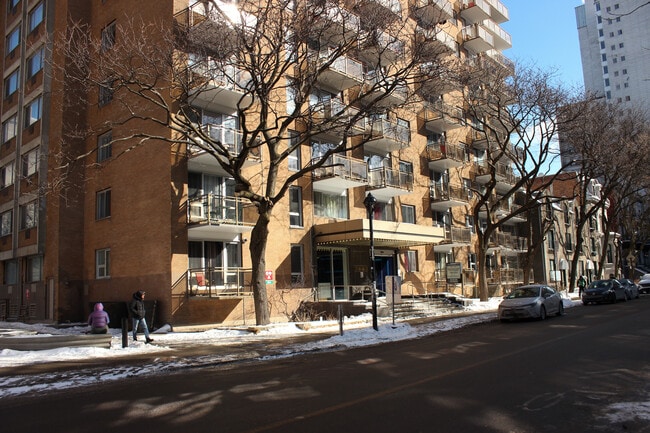 Building Photo - Milton Parc