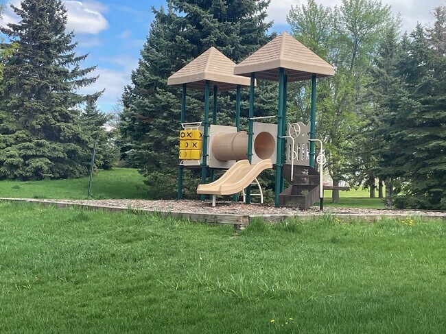 Photo - 13081 Crimson Clover Ln