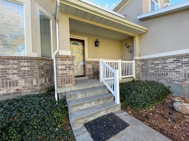 Photo - 4111 W 9580 S Unit Upper