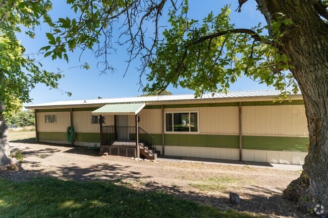 Building Photo - 47 W 100 N Rental