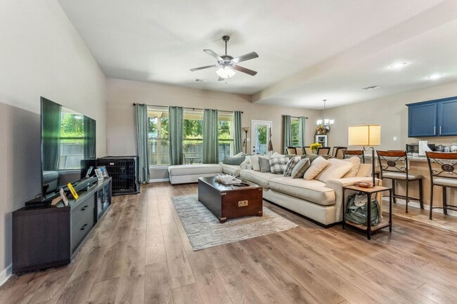 Photo - Beautiful home in Berkshire Subdivision....