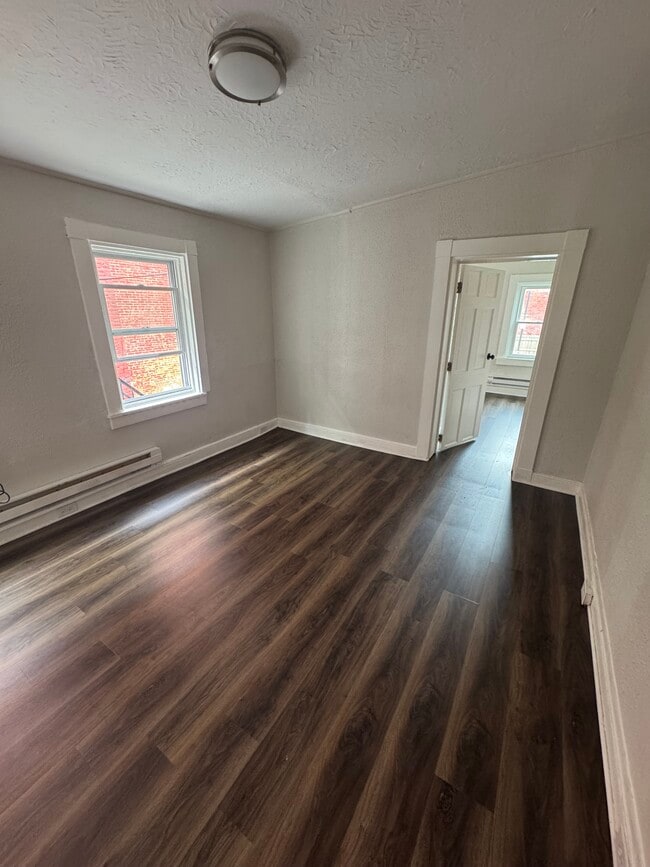 Photo - 506 N Queen St Unit Apartment 2