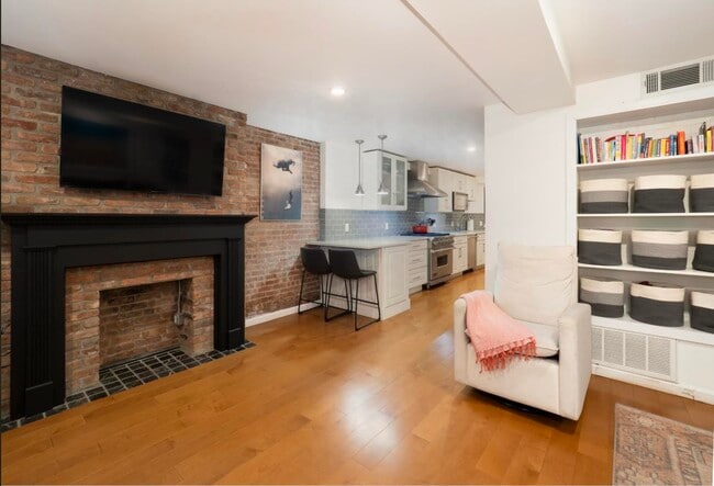 Photo - 226 1st St Unit BA