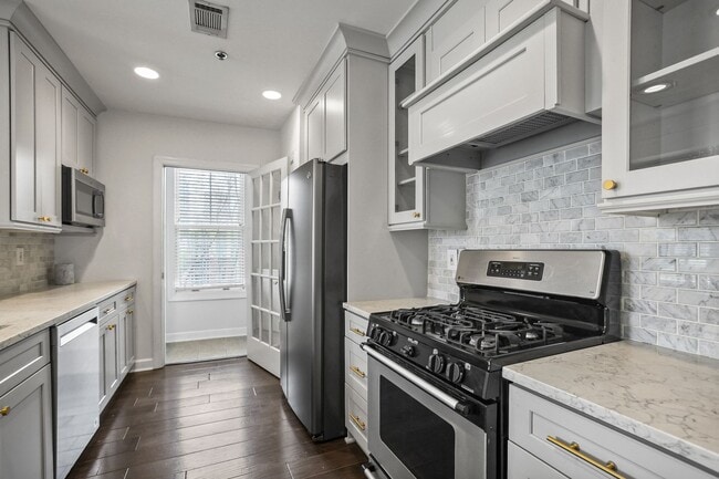 Photo - 2 Bedroom Unit in Midtown Neighborhood of Atlanta