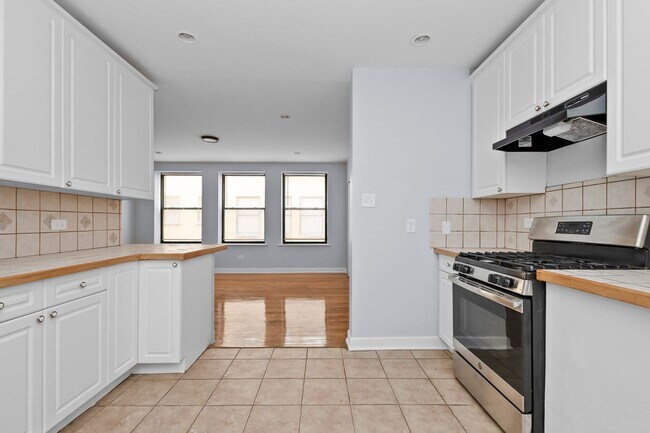 Photo - One Bedroom Unit in South Shore