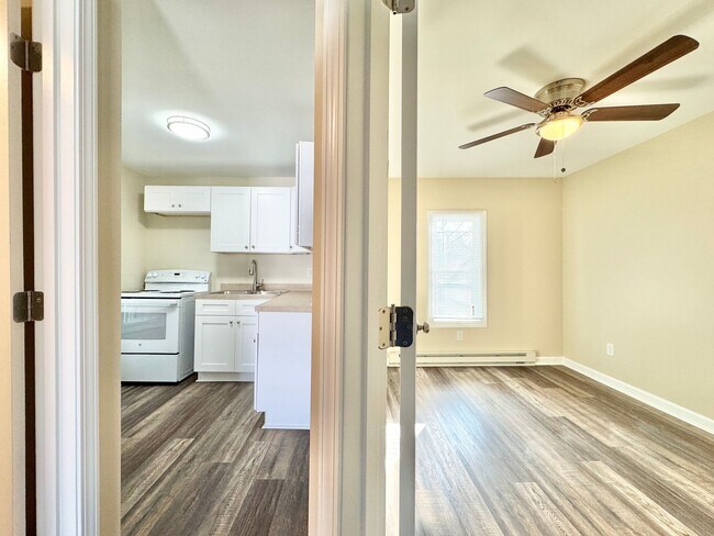 Photo - 1 Bedroom Convenient to UNC-G