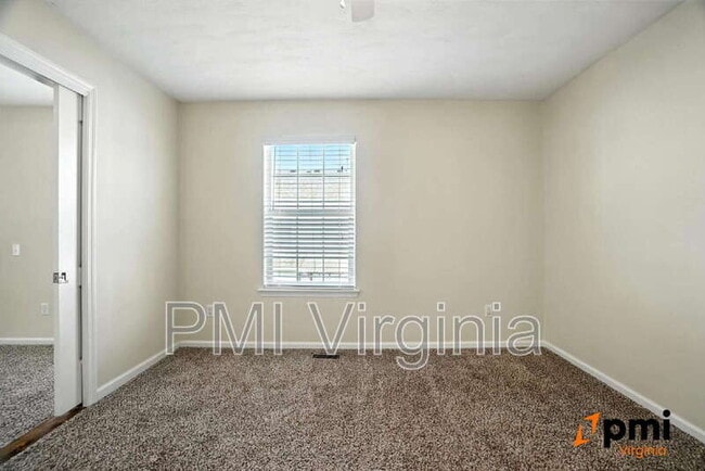 Building Photo - 159 Stoney Ridge Ave Rental