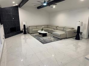 Photo - 4126 Kazak St