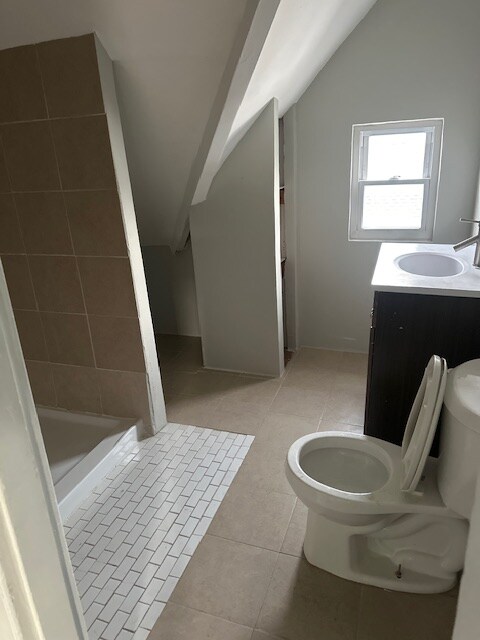 Photo - 89 Wood St Unit 1