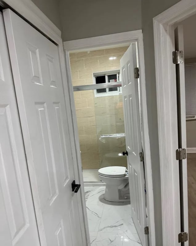 Photo - 417 N Salford St Unidad B