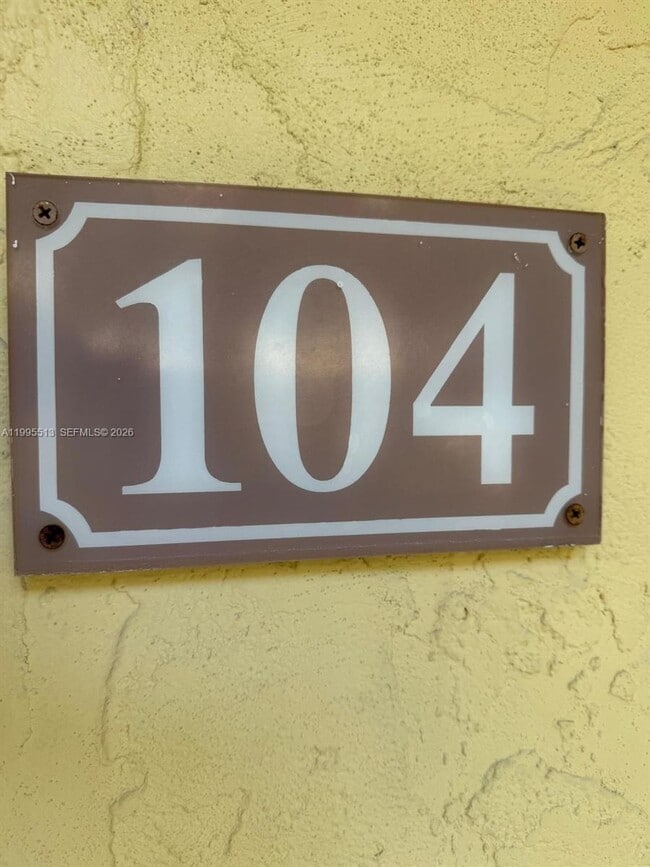 Building Photo - 7820 Camino Real Unit J104