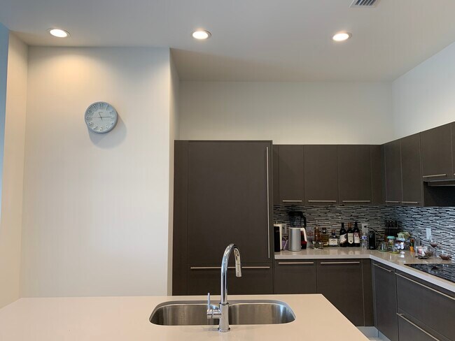 Photo - 7875 NW 107th Ave Unit 813