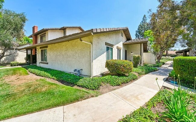 Photo - 1722 Aspen Village Way