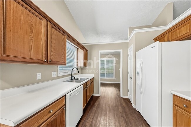 Photo - 3875 Sugarbrook Dr
