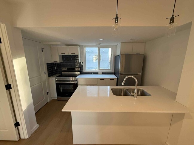 Photo - 7049 Fane Rd